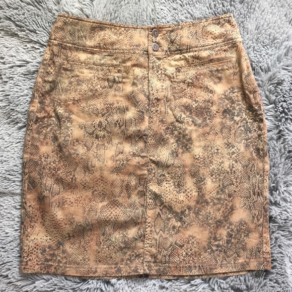 Chico's Snake Skin Print Lined Pencil Skirt Size 0 - Picture 1 of 5